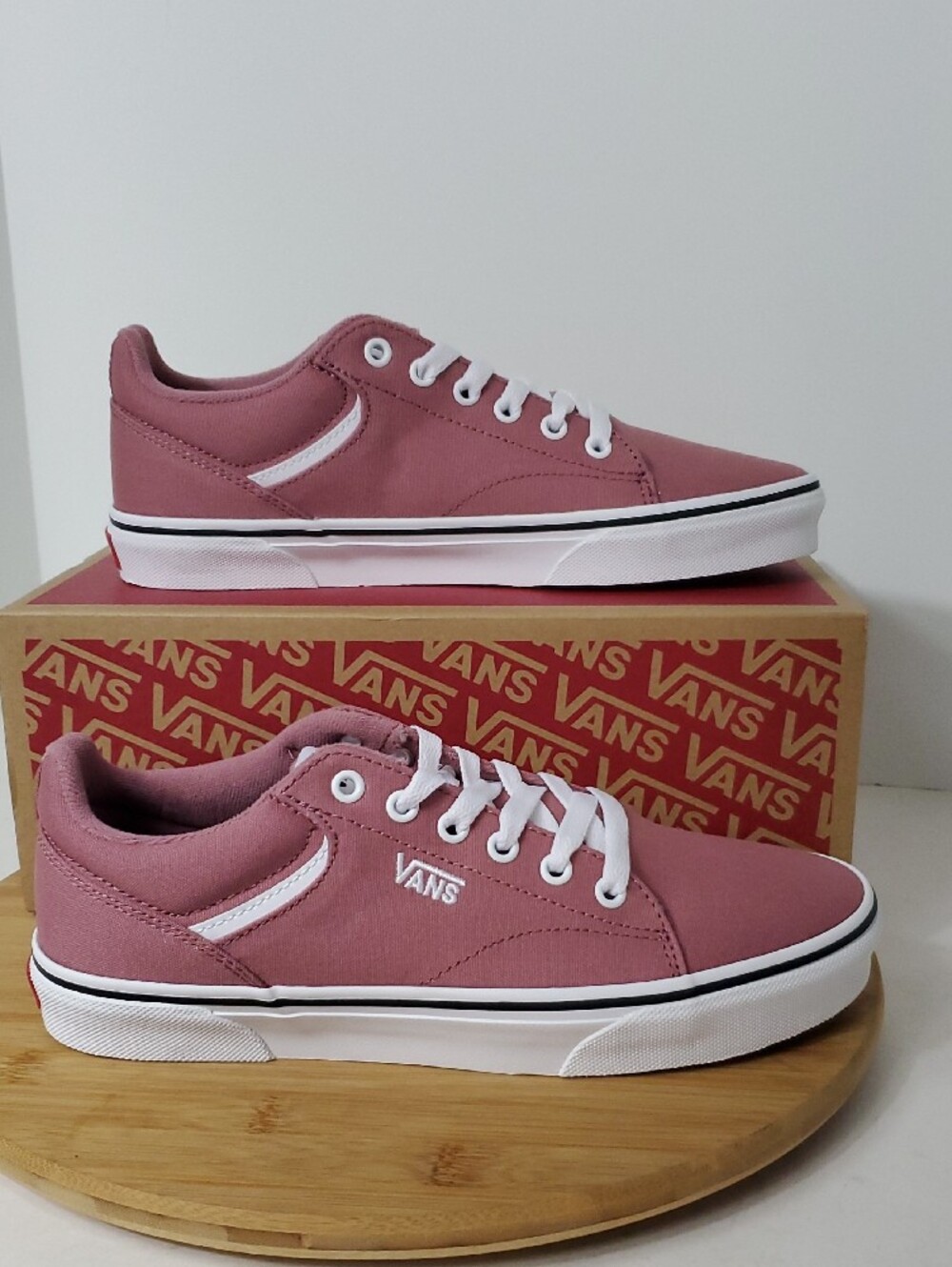 Vans Seldan Canvas Women's Sneakers Dusky Rose Size 9.5 NIB